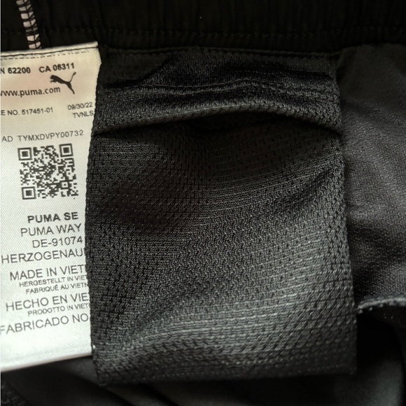 NWT Puma Ignite 3” Short in black w/ reflective detail, size L - Picture 8 of 8